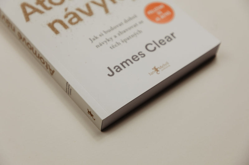 Atomové návyky – James Clear